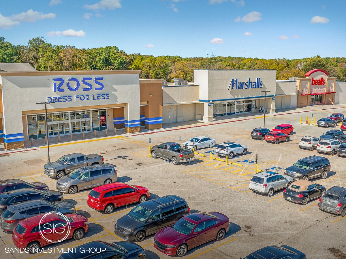 1702 & 1722 S Main st, Grove, OK for Sale