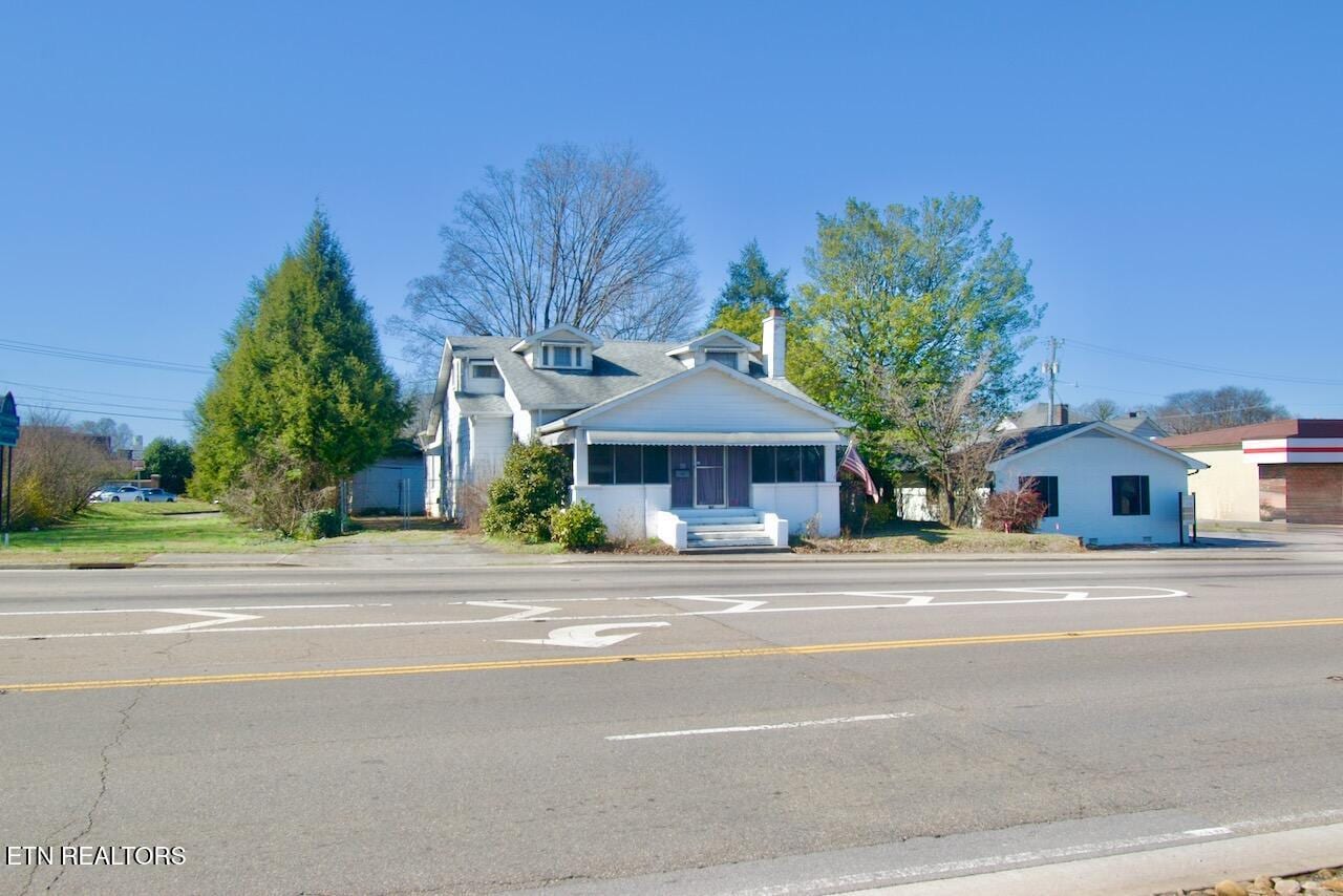 615 S Washington St, Maryville, TN for Sale
