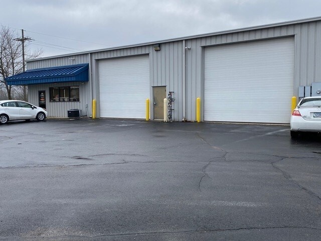 950 S Marr Rd, Columbus, IN for Rent