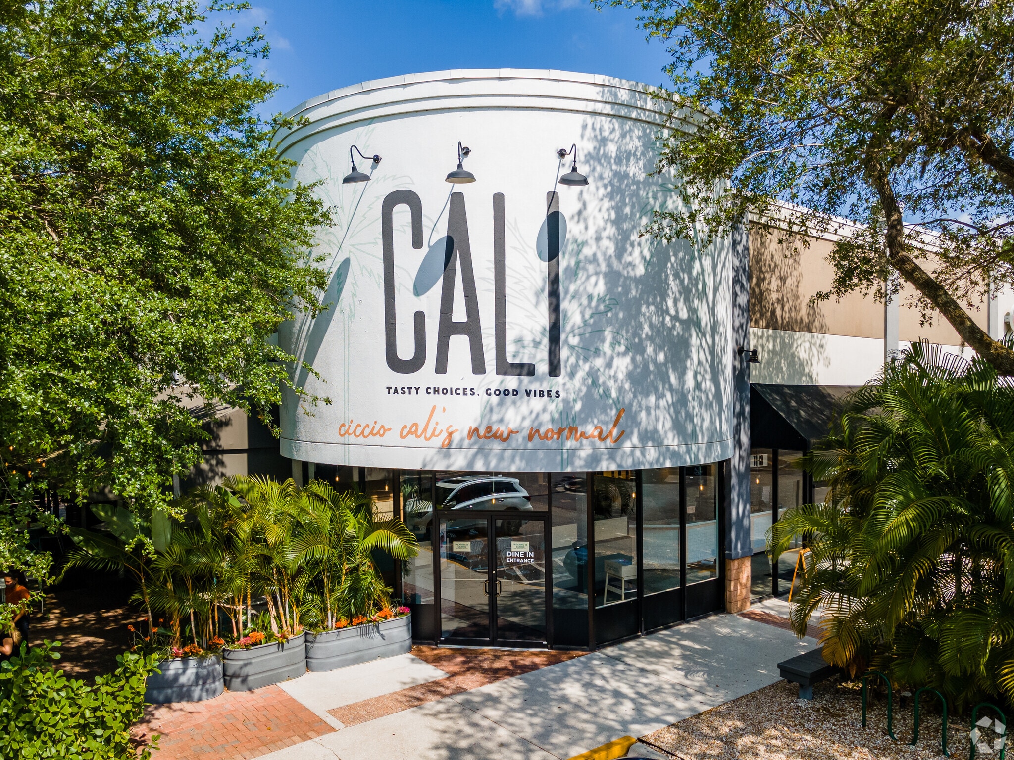 17002-17010 Palm Pointe Dr, Tampa Palms, FL for Rent