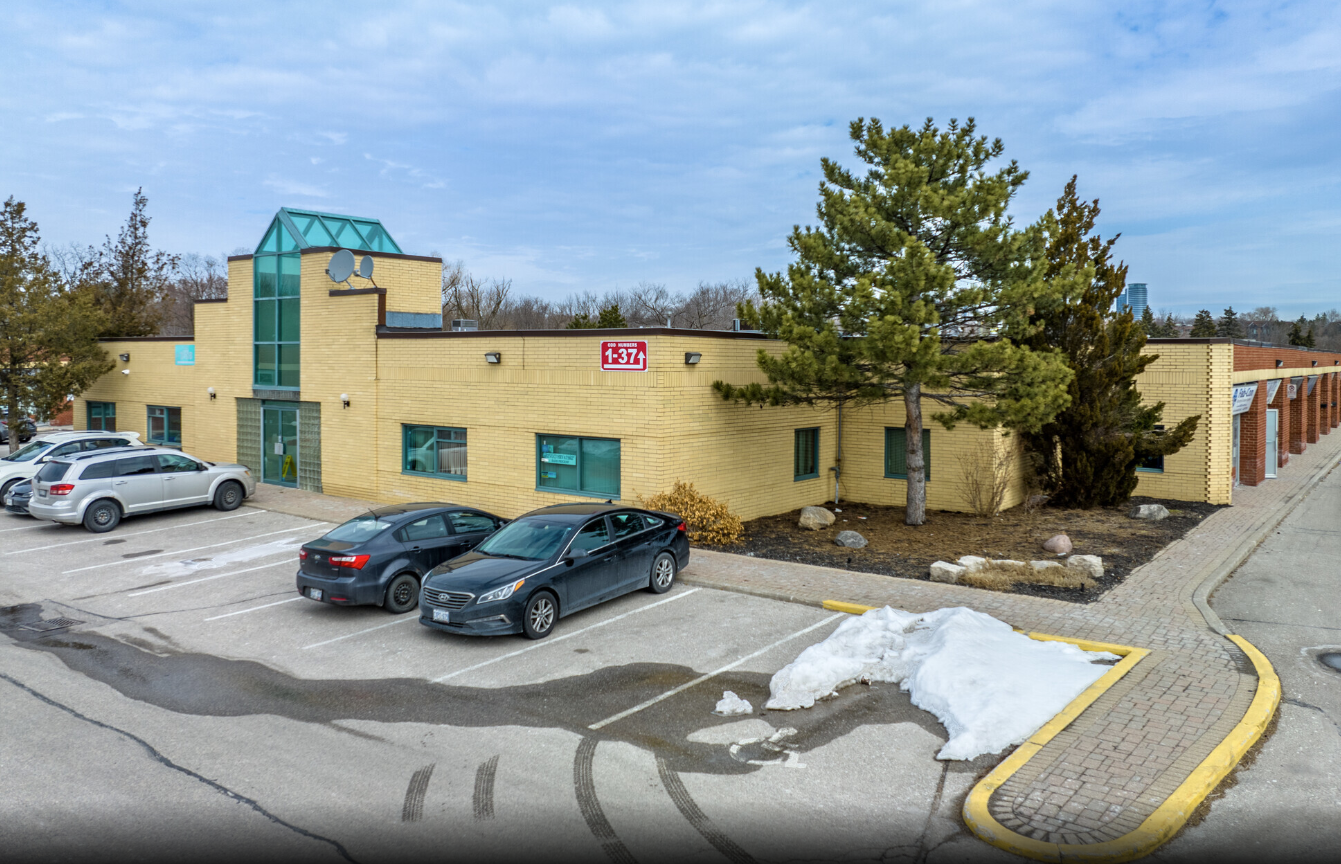 3045 Southcreek Rd, Mississauga, ON for Sale