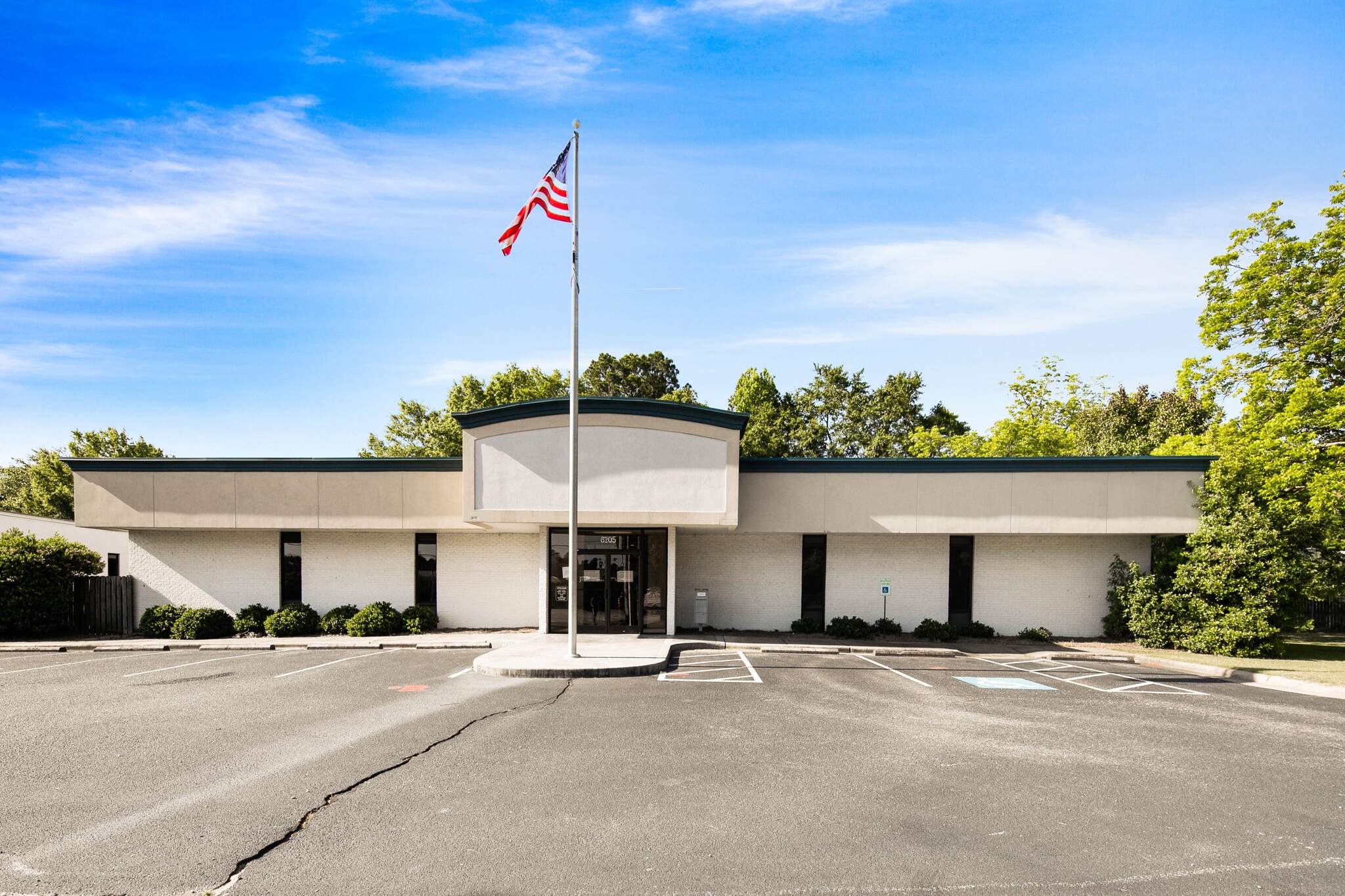 6205 Raeford Rd, Fayetteville, NC for Sale