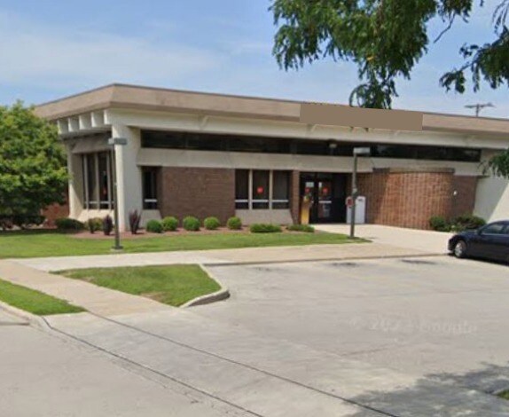 908 S Fisk St, Green Bay, WI for Rent