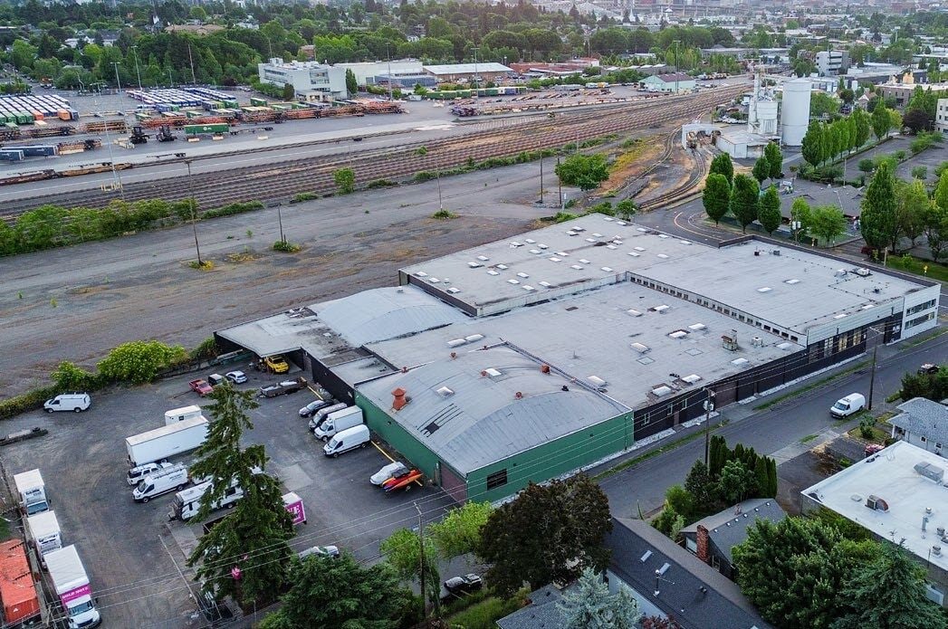 2340 SE Gladstone St, Portland, OR for Sale