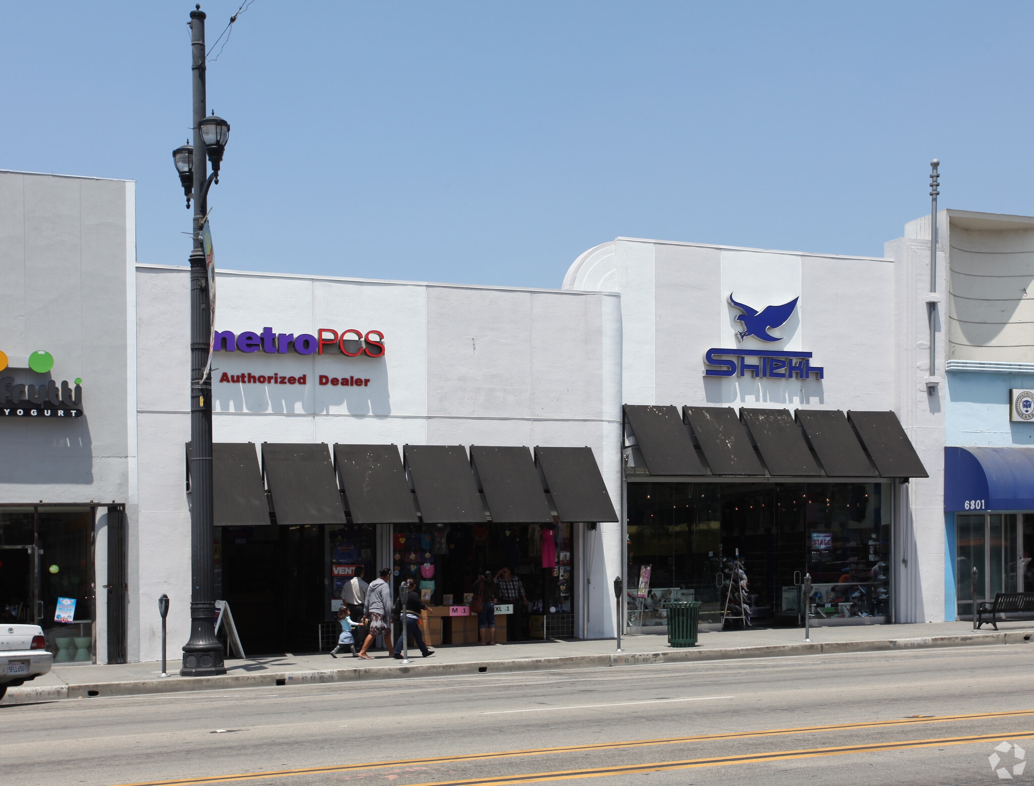 6805-6807 Pacific Blvd, Huntington Park, CA for Sale