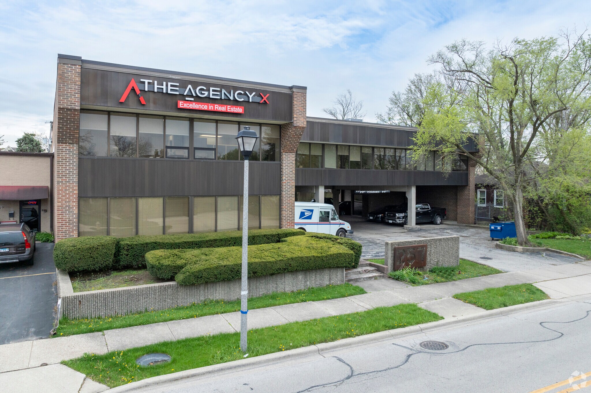 257 N West Ave, Elmhurst, IL for Rent