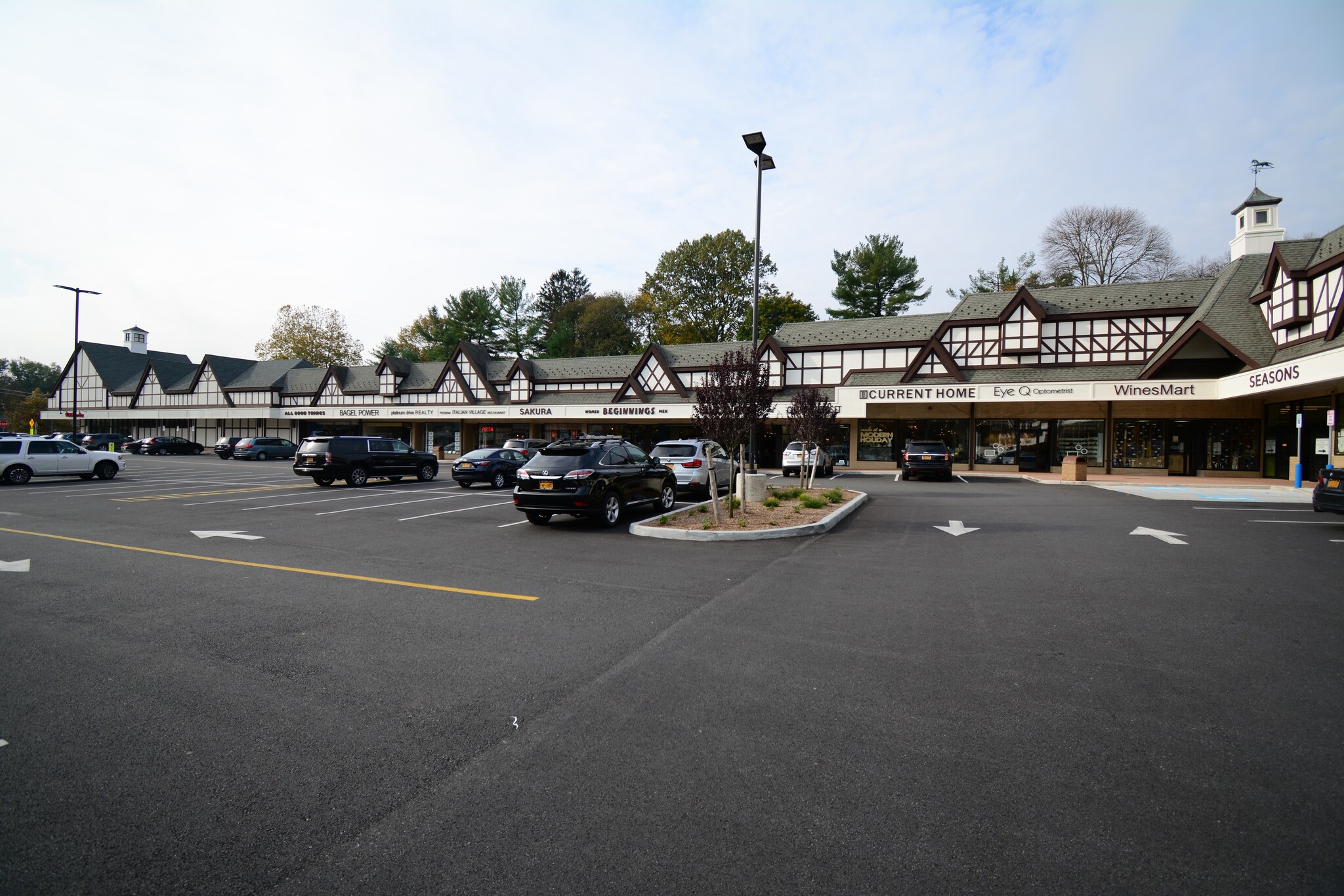 1062-1180 Wilmot Rd, Scarsdale, NY for Rent