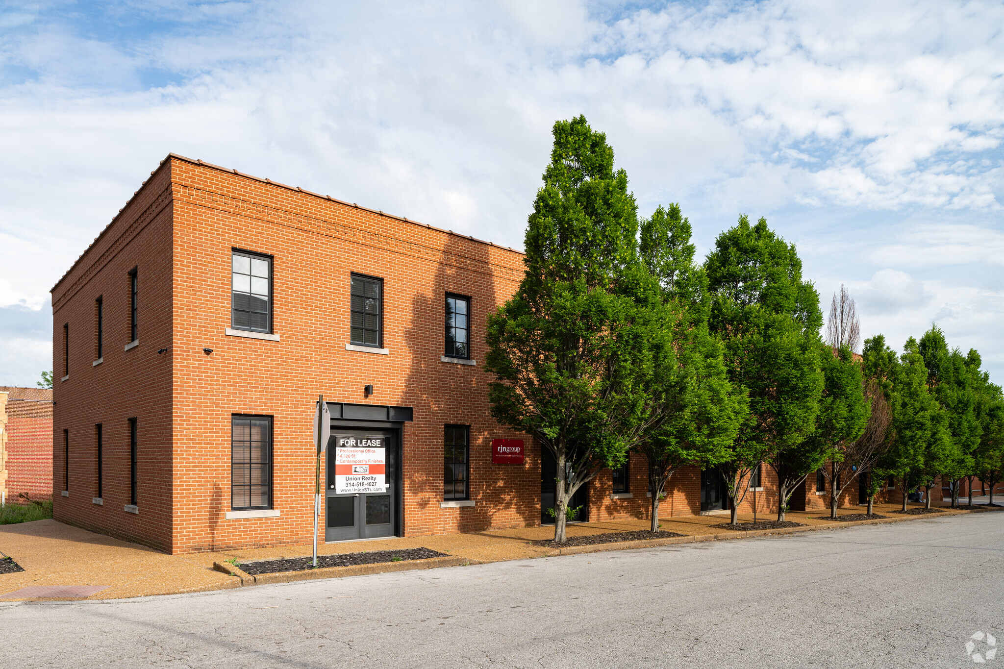 2000-2008 S 8th St, Saint Louis, MO for Sale