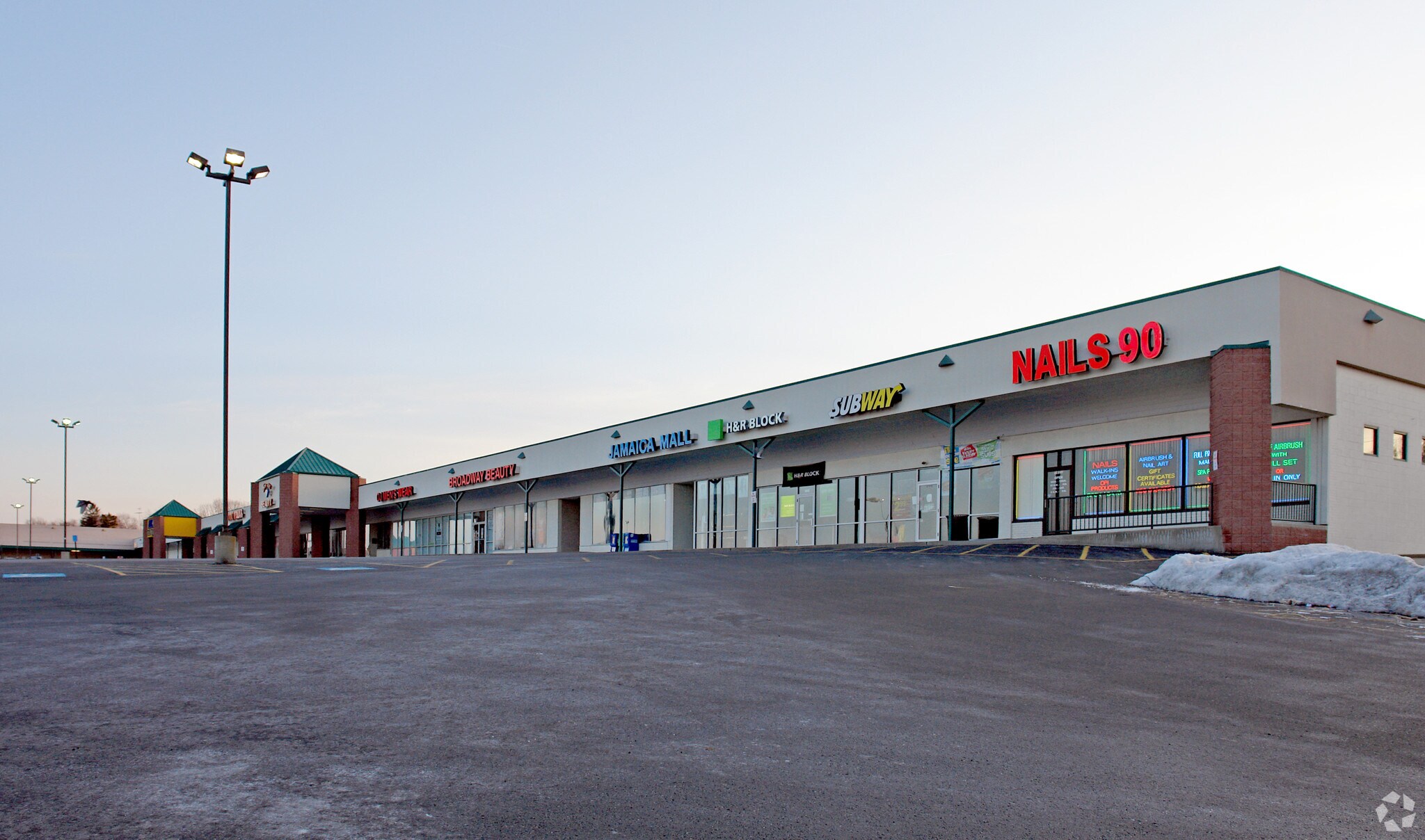 1543-1601 Hawkins Ave, Akron, OH for Rent