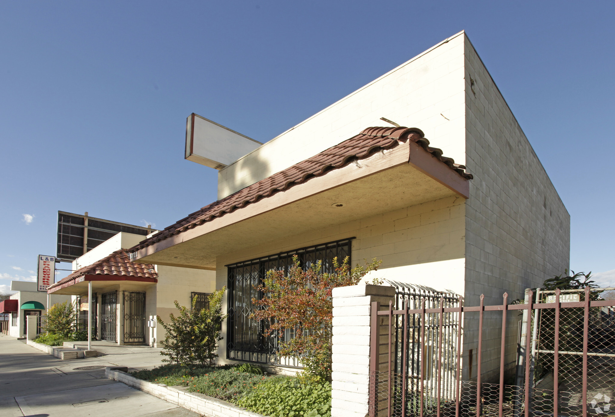 8721 Garvey Ave, Rosemead, CA for Rent