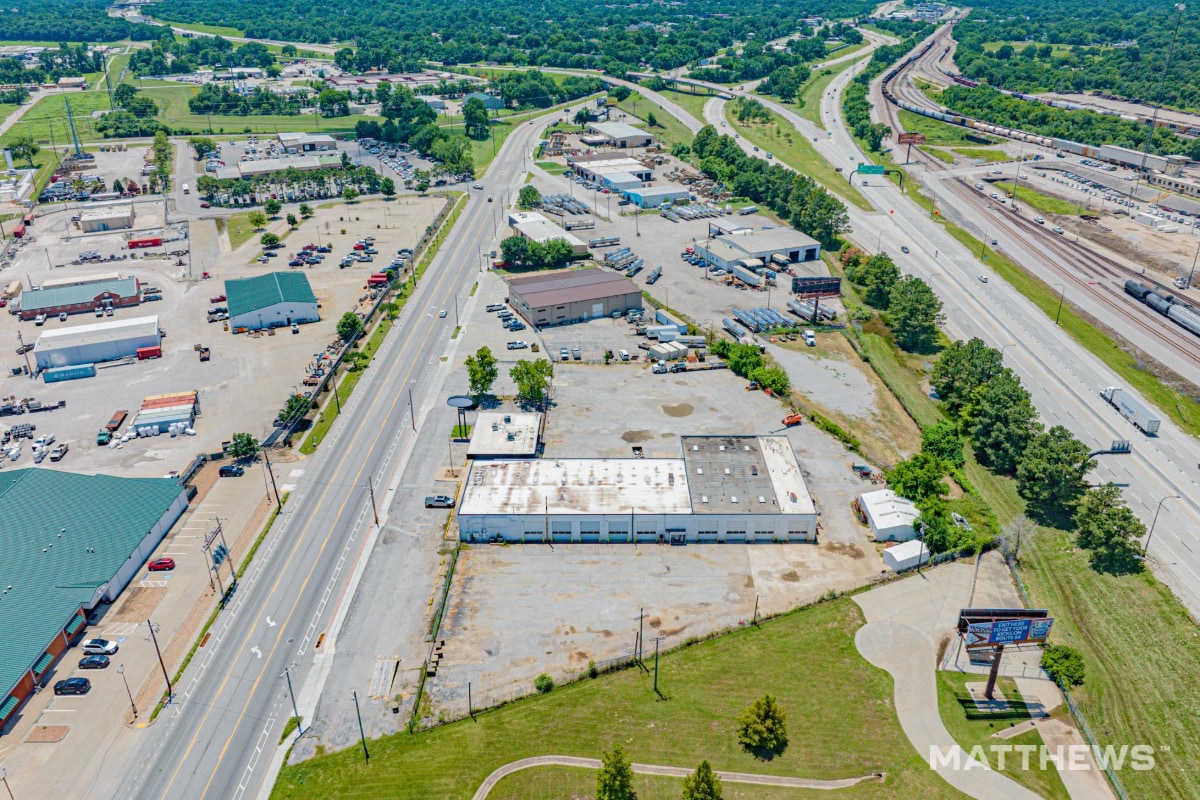 3230 Southwest Blvd, Tulsa, OK for Rent