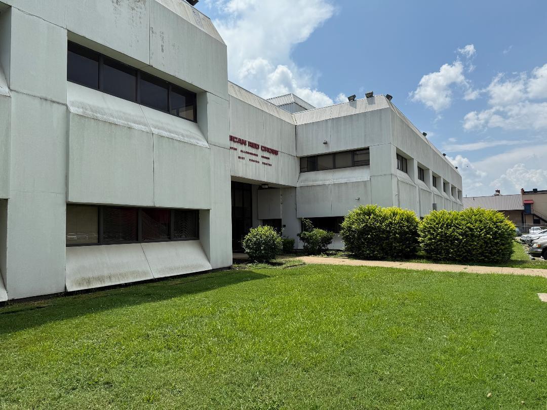 1111 Veterans Memorial Blvd, Huntington, WV for Sale