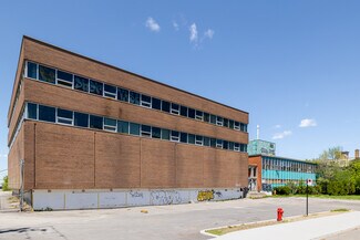 Montréal, QC Industrial - 455 Boul de la Côte-Vertu