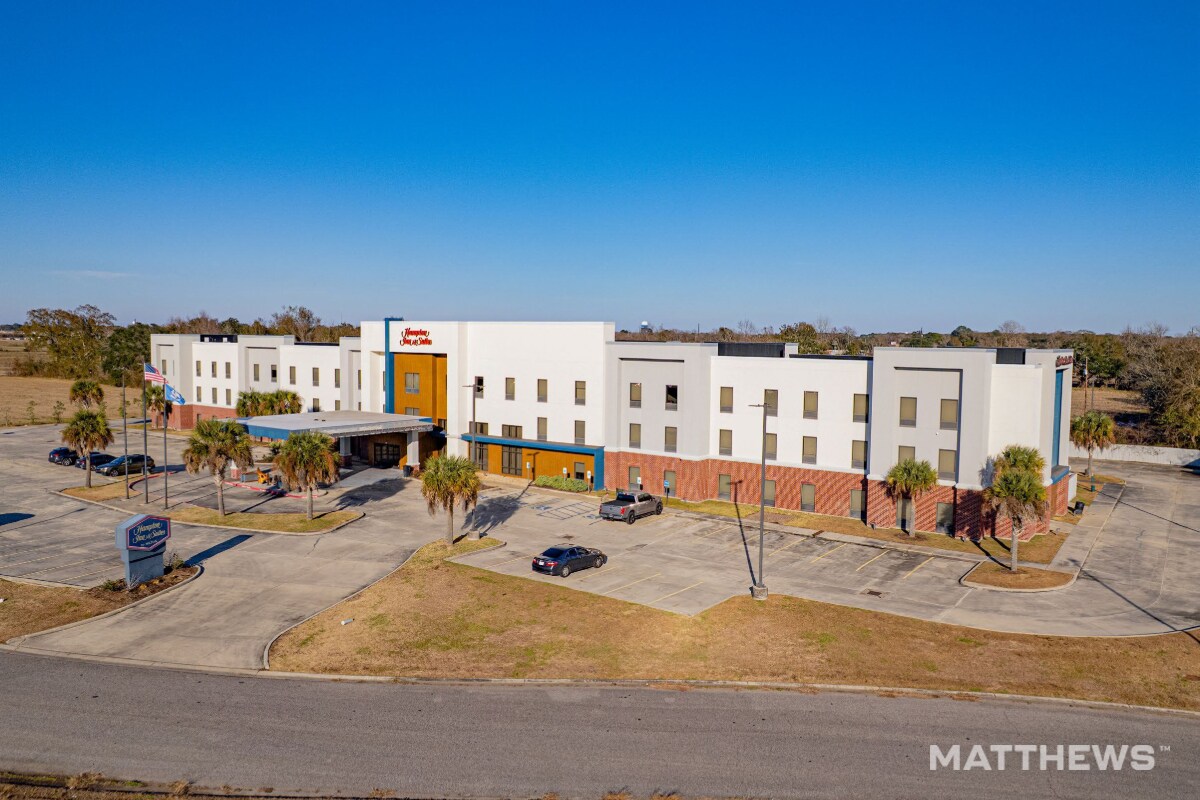 400 Spanish Town Blvd, New Iberia, LA for Sale