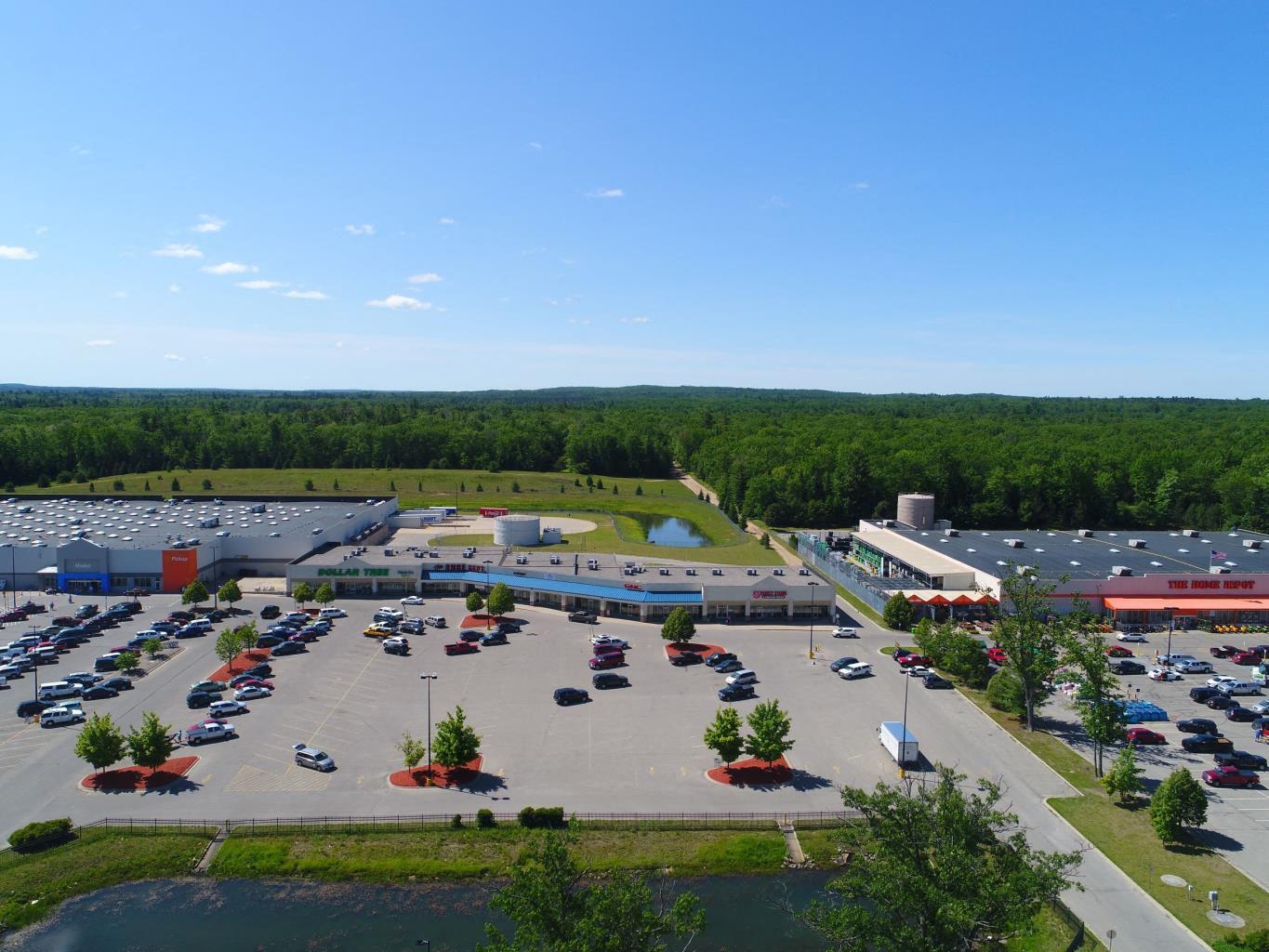 2241 Houghton Lake Dr, Houghton Lake, MI for Rent