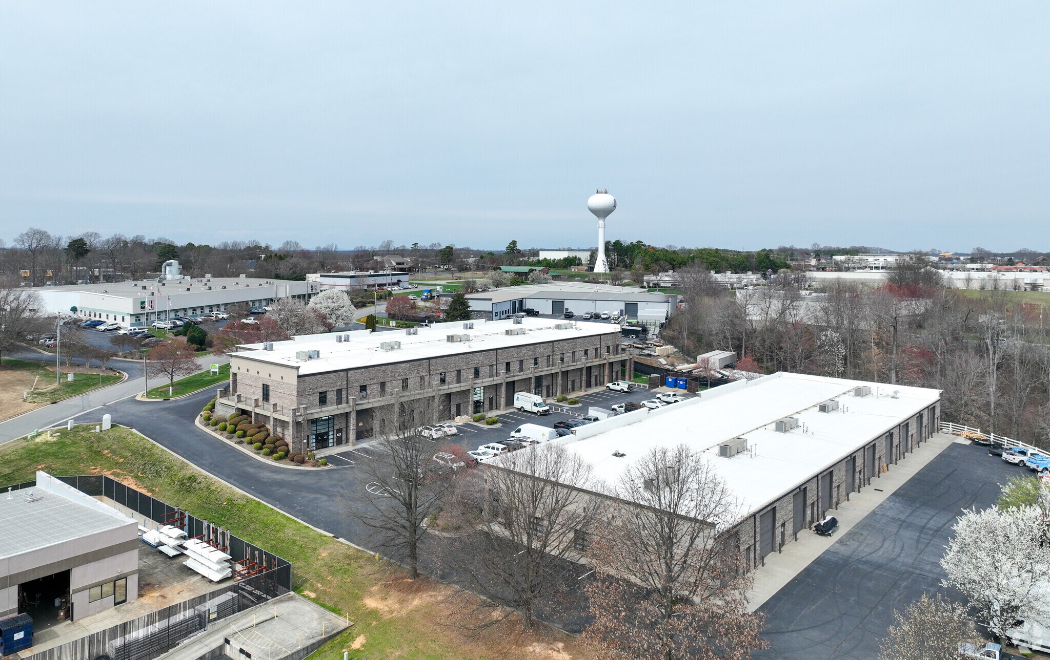 131 Crosslake Park Dr, Mooresville, NC for Rent