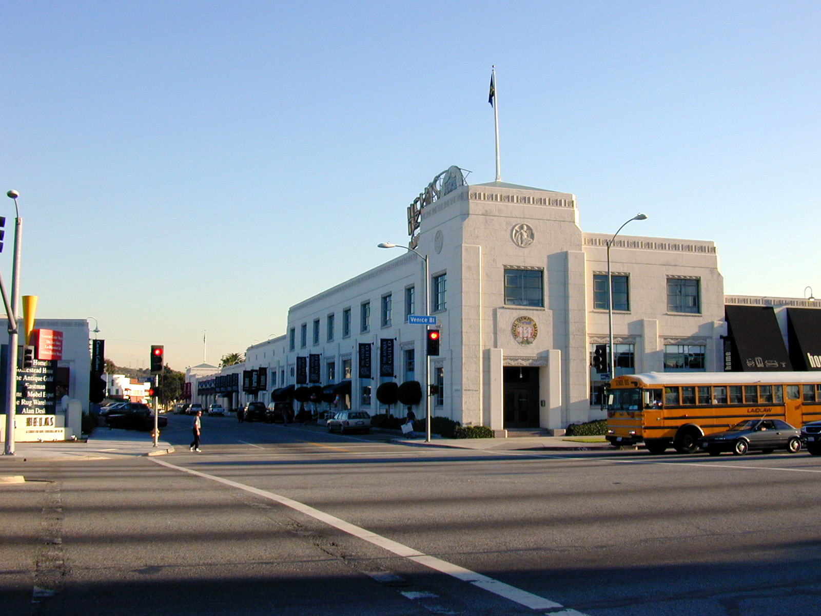 8800-8850 Venice Blvd, Los Angeles, CA for Rent