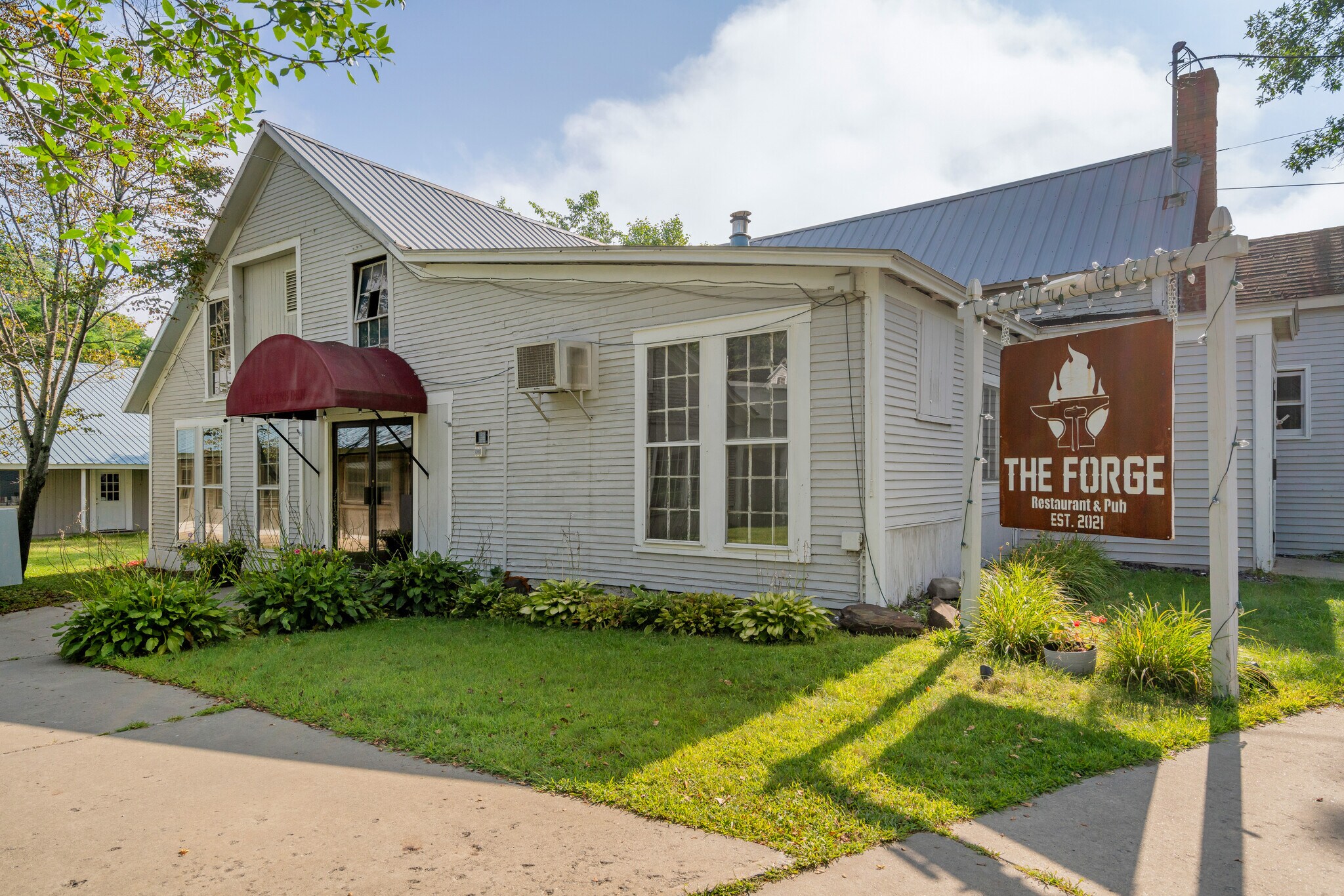 10 Prince St Randolph, VT 05060 Retail Property for Sale on