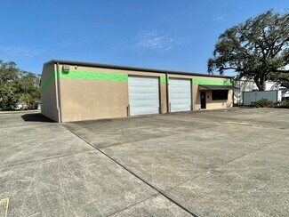 Clute, TX Warehouse - 500 E Plantation Dr Clute, TX Warehouse - 500 E Plantation Dr