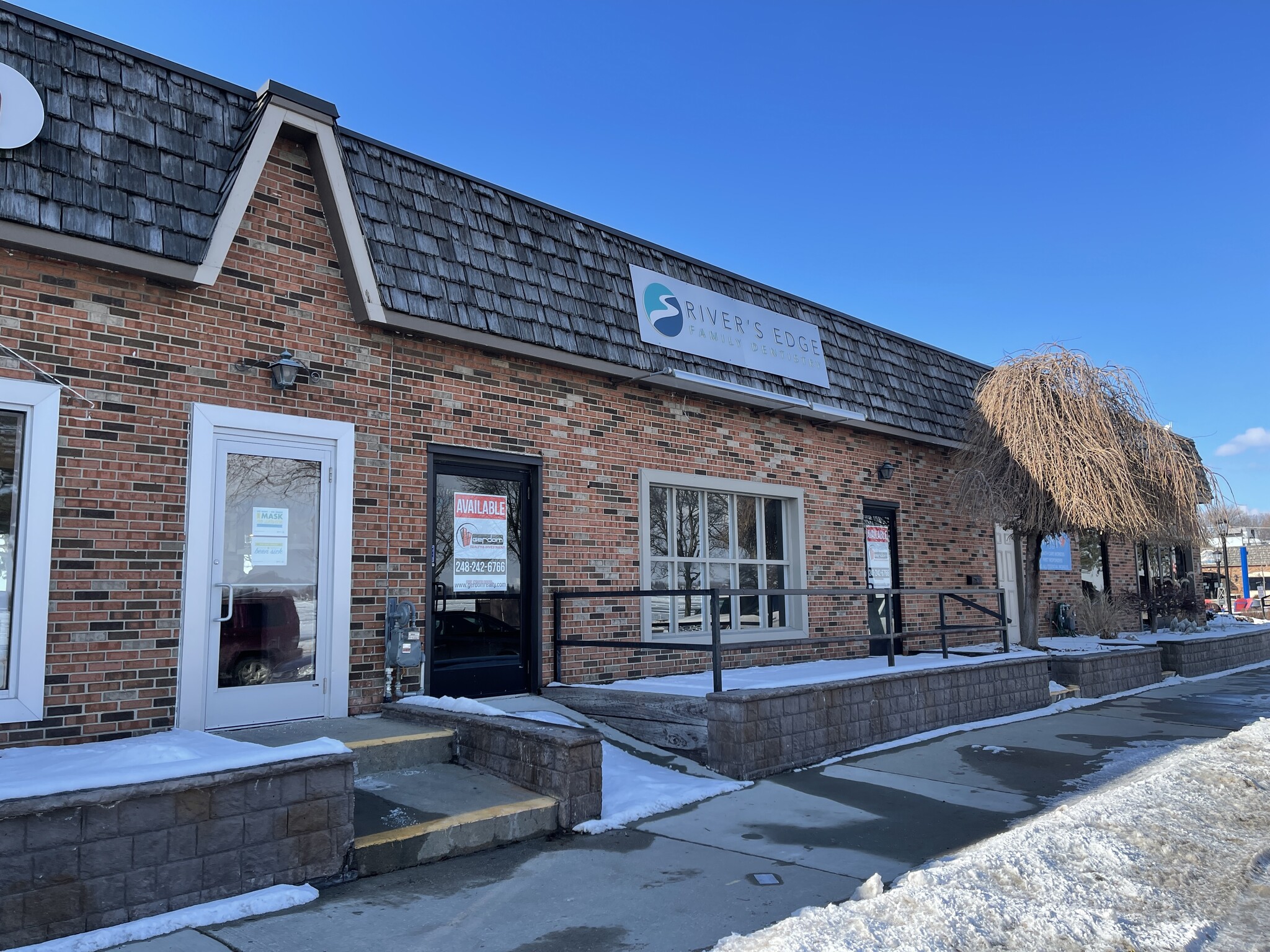 201 N Riverside Ave, Saint Clair, MI for Rent