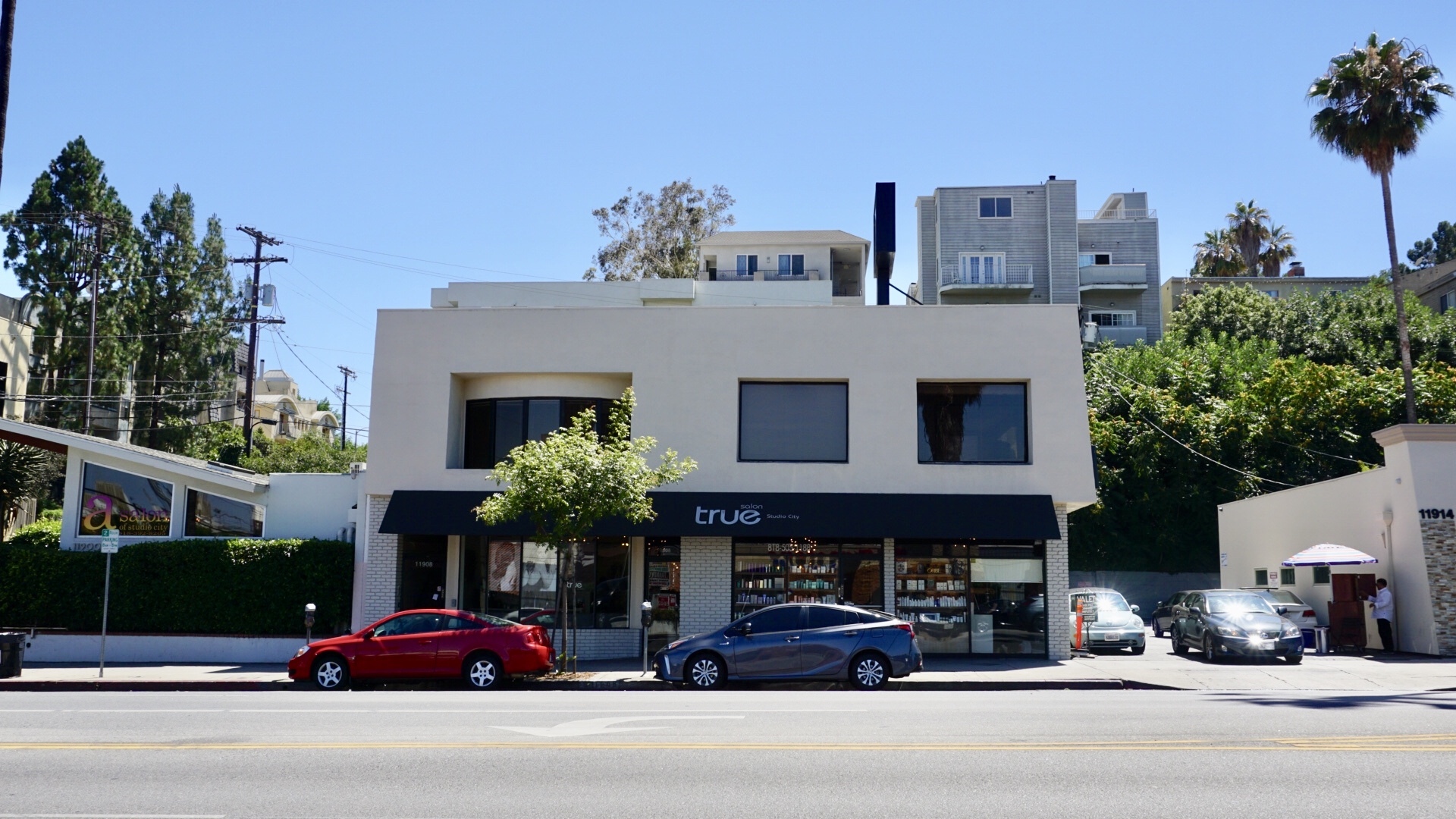 11908-11910 Ventura Blvd, Studio City, CA for Sale