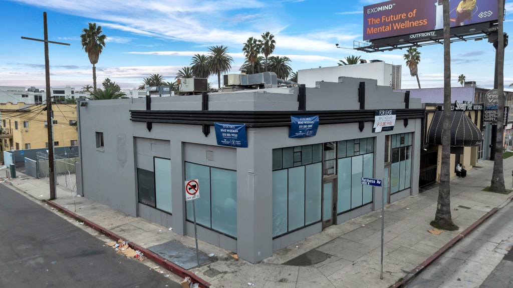 7176 W Sunset Blvd, Los Angeles, CA for Rent