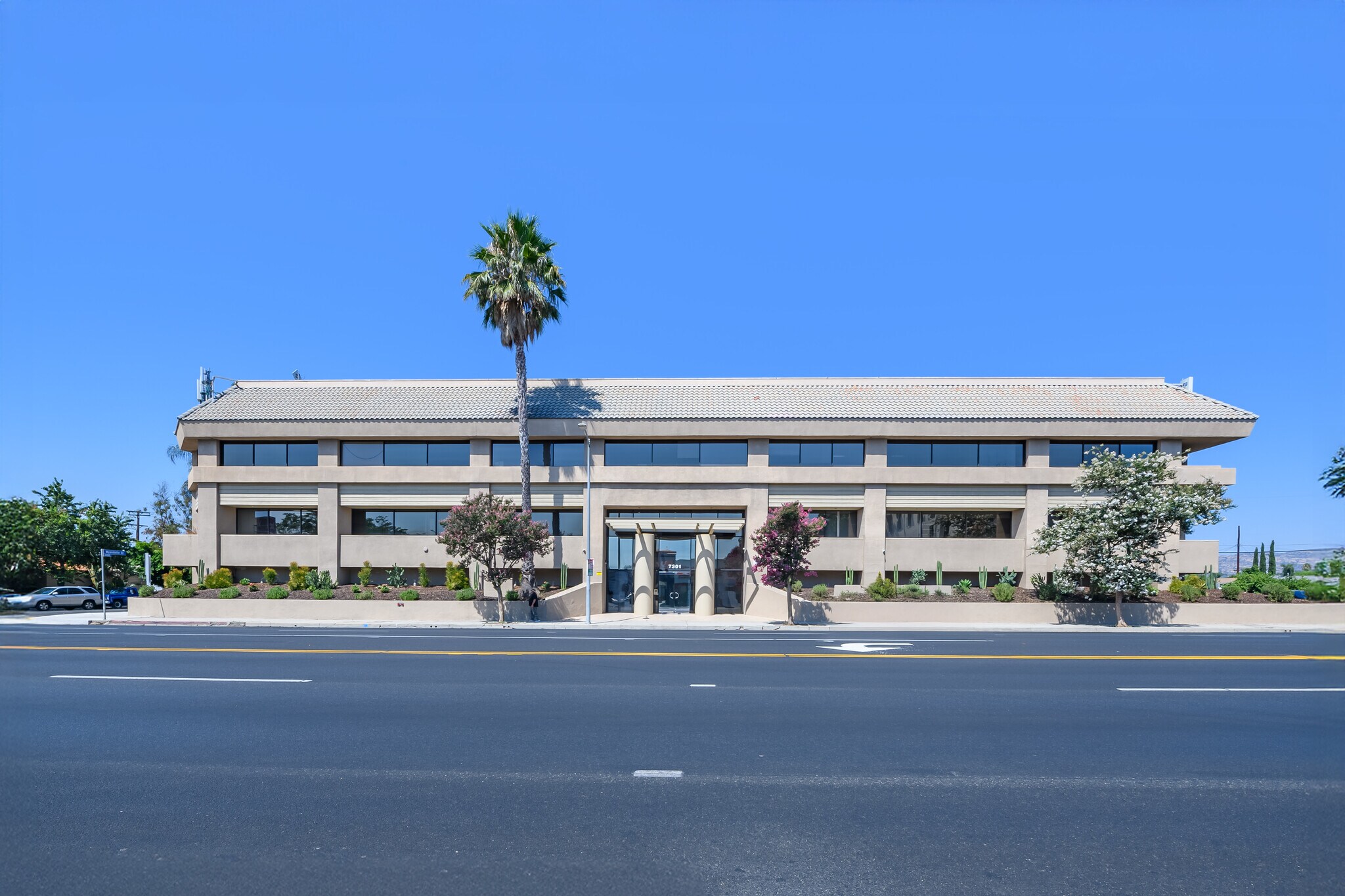7301 Topanga Canyon Blvd, Canoga Park, CA for Rent