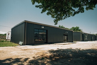 Fayetteville, AR Retail - 519 W Poplar St
