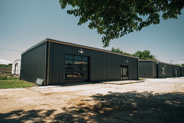 519 W Poplar St, Fayetteville, AR for Rent