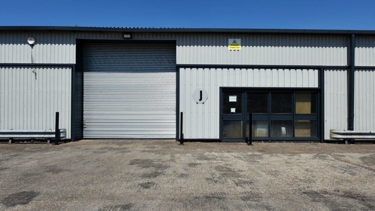 Brunel Rd, Corby, NTH for Rent