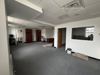 West Hartford, CT Office - 901 Farmington Ave