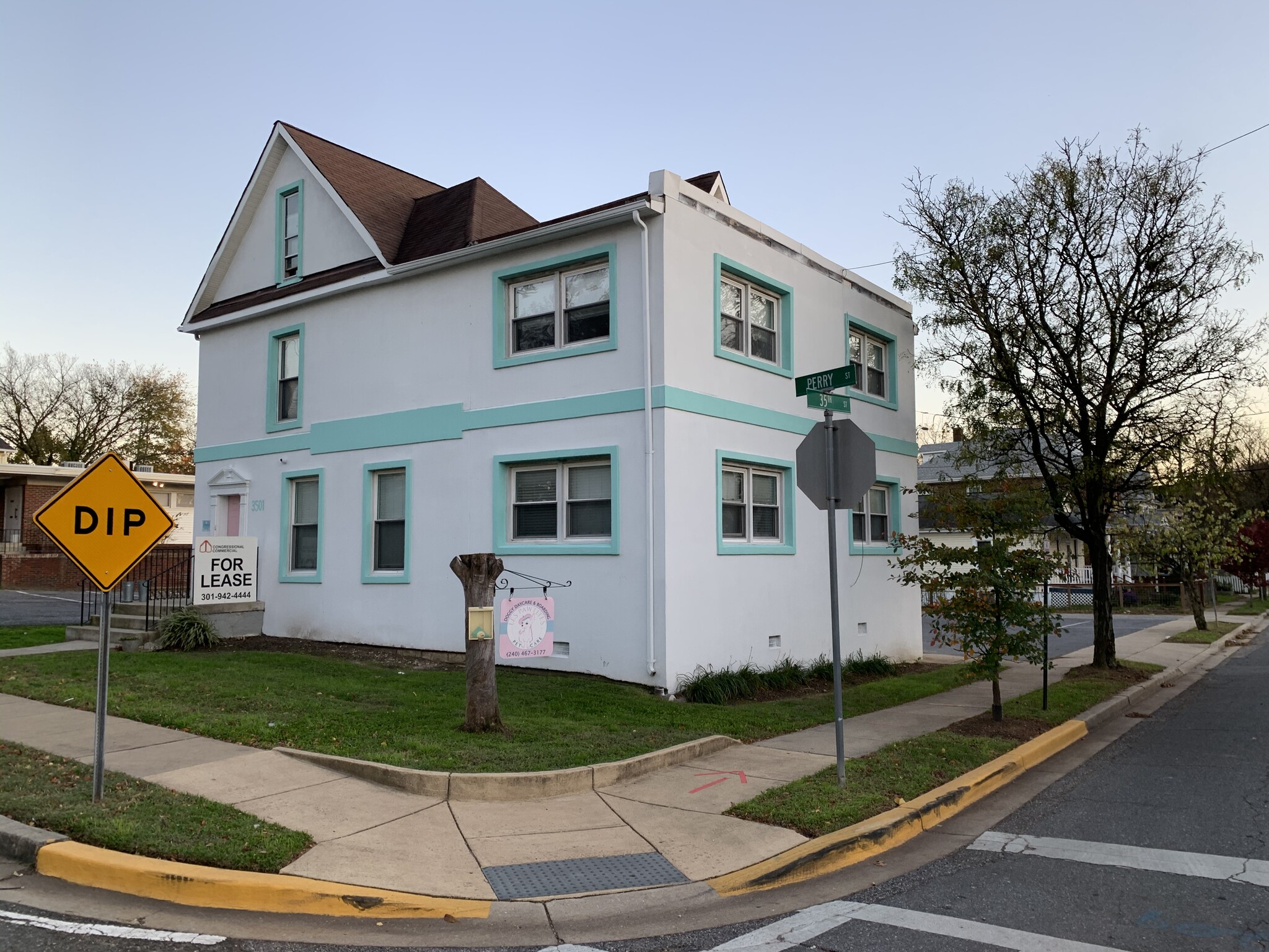 3501 Perry St, Mount Rainier, MD for Rent