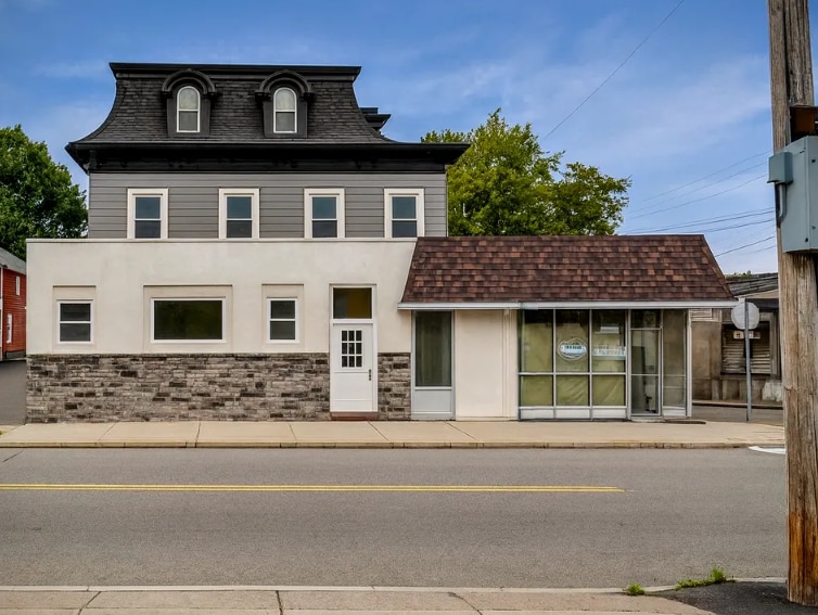 33 Pine St, Binghamton, NY for Sale