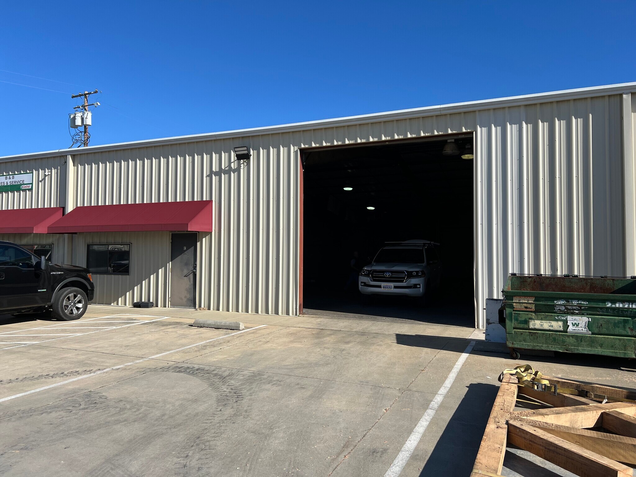 39 N Cluff Ave Lodi, CA 95240 Industrial Property for Lease on