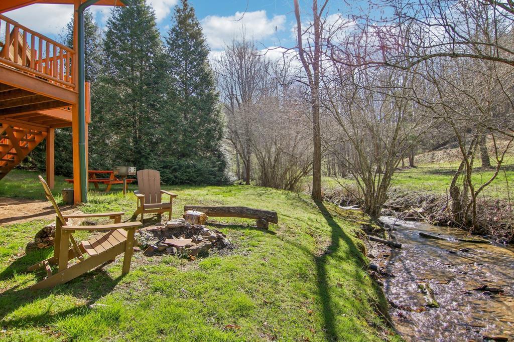 33 Shepherds Creek rd, Bryson City, NC for Sale