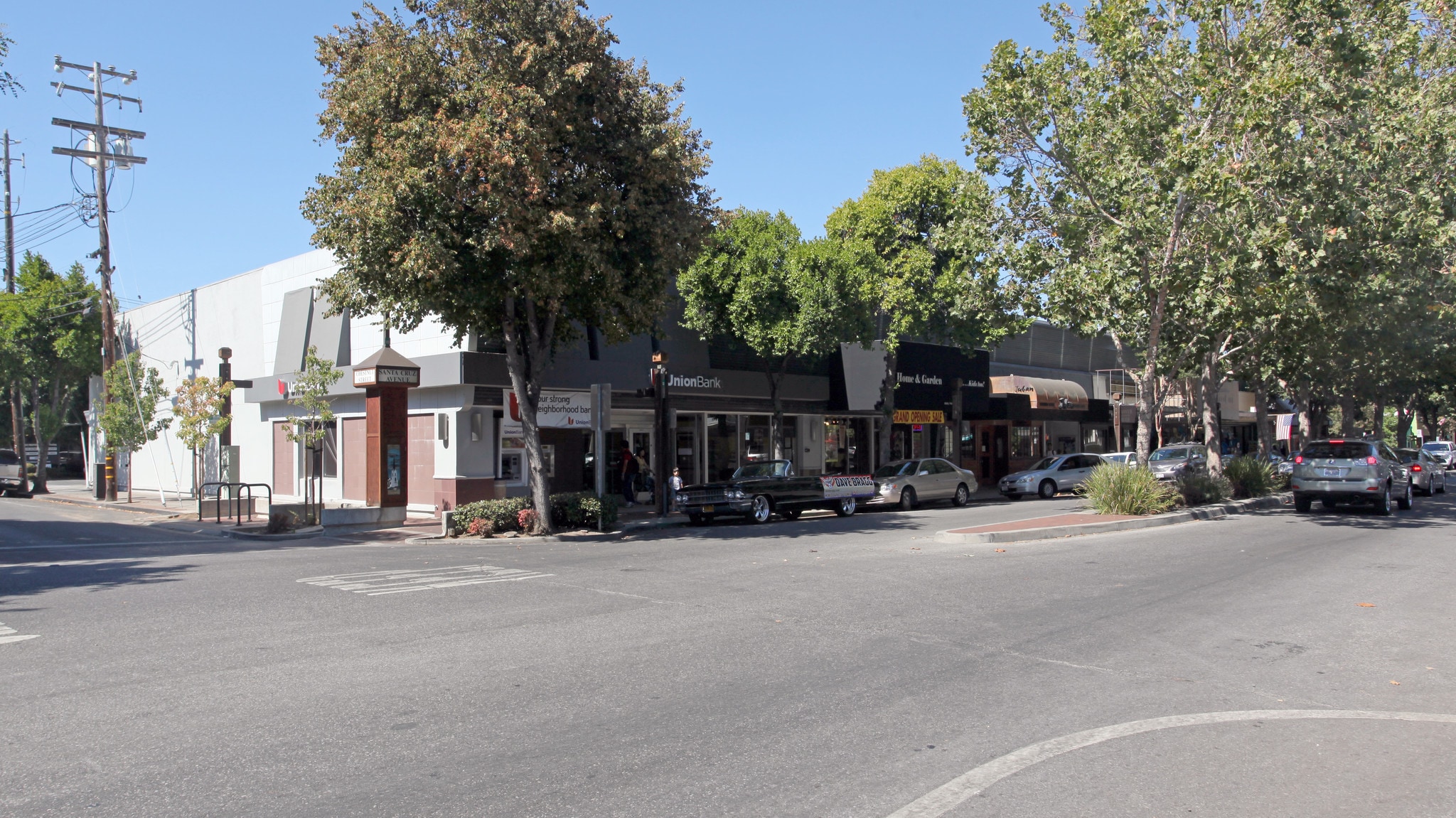 706-716 Santa Cruz Ave, Menlo Park, CA for Rent