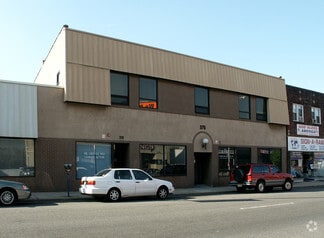 375 Main St  