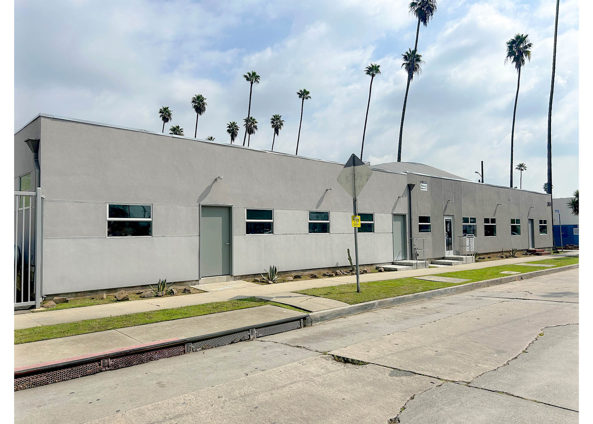 2801 N San Fernando Rd, Los Angeles, CA for Rent