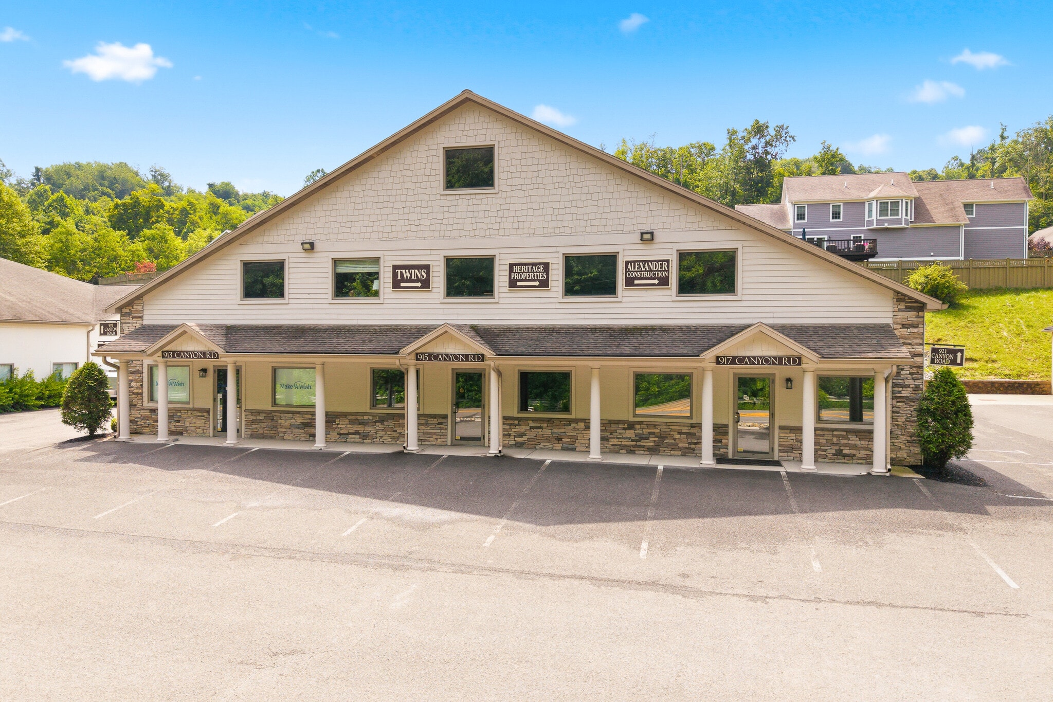 913-921 Canyon Rd, Morgantown, WV for Rent