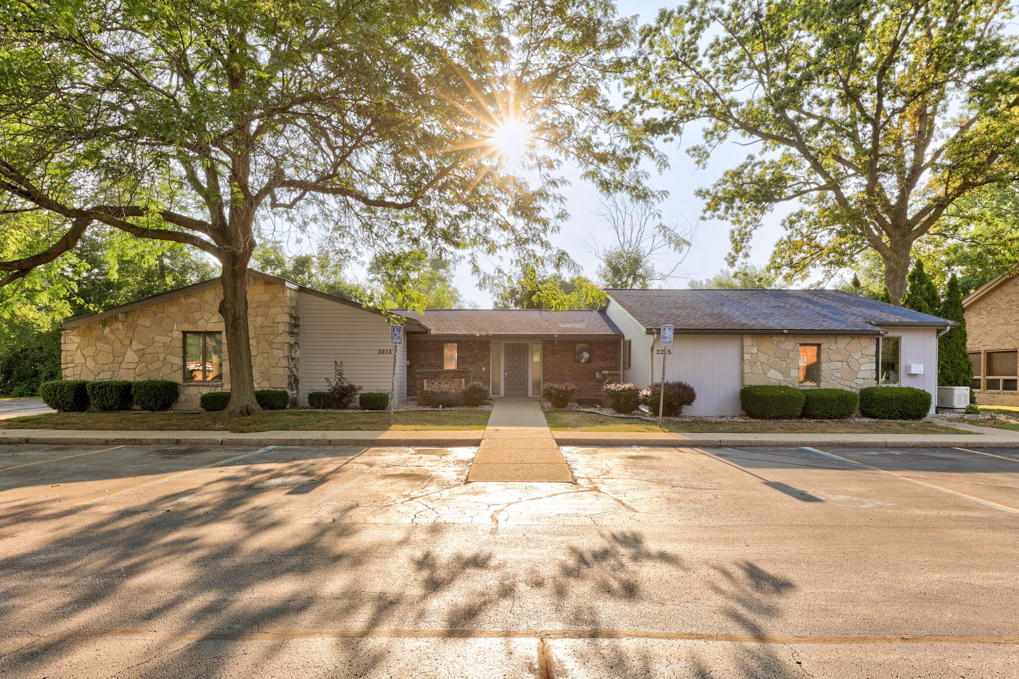 2215 N Center Rd, Saginaw, MI for Sale