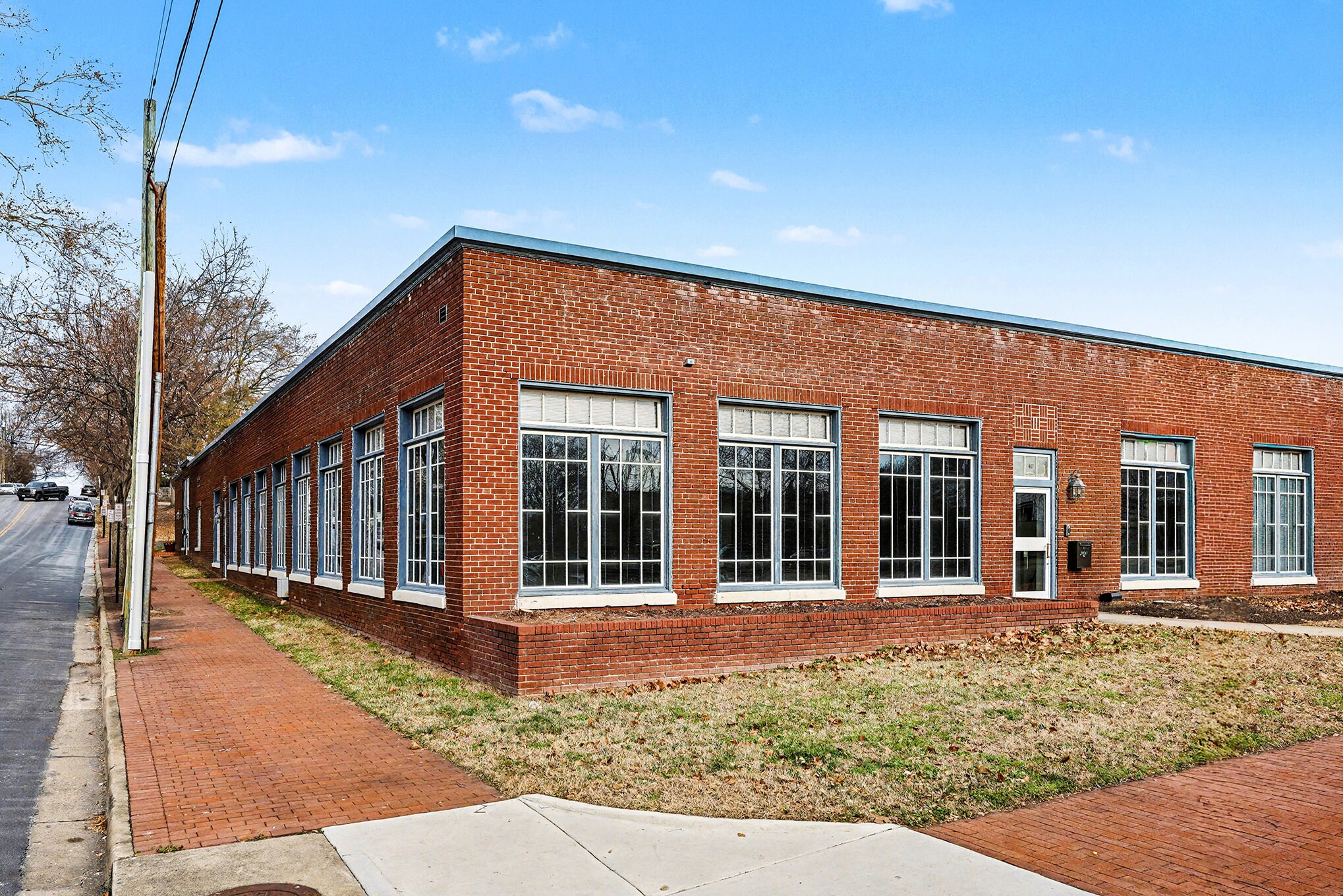 415-417 Wolfe St, Fredericksburg, VA for Rent