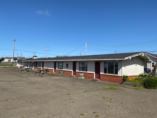 327 S Franklin St, Fort Bragg, CA for Sale