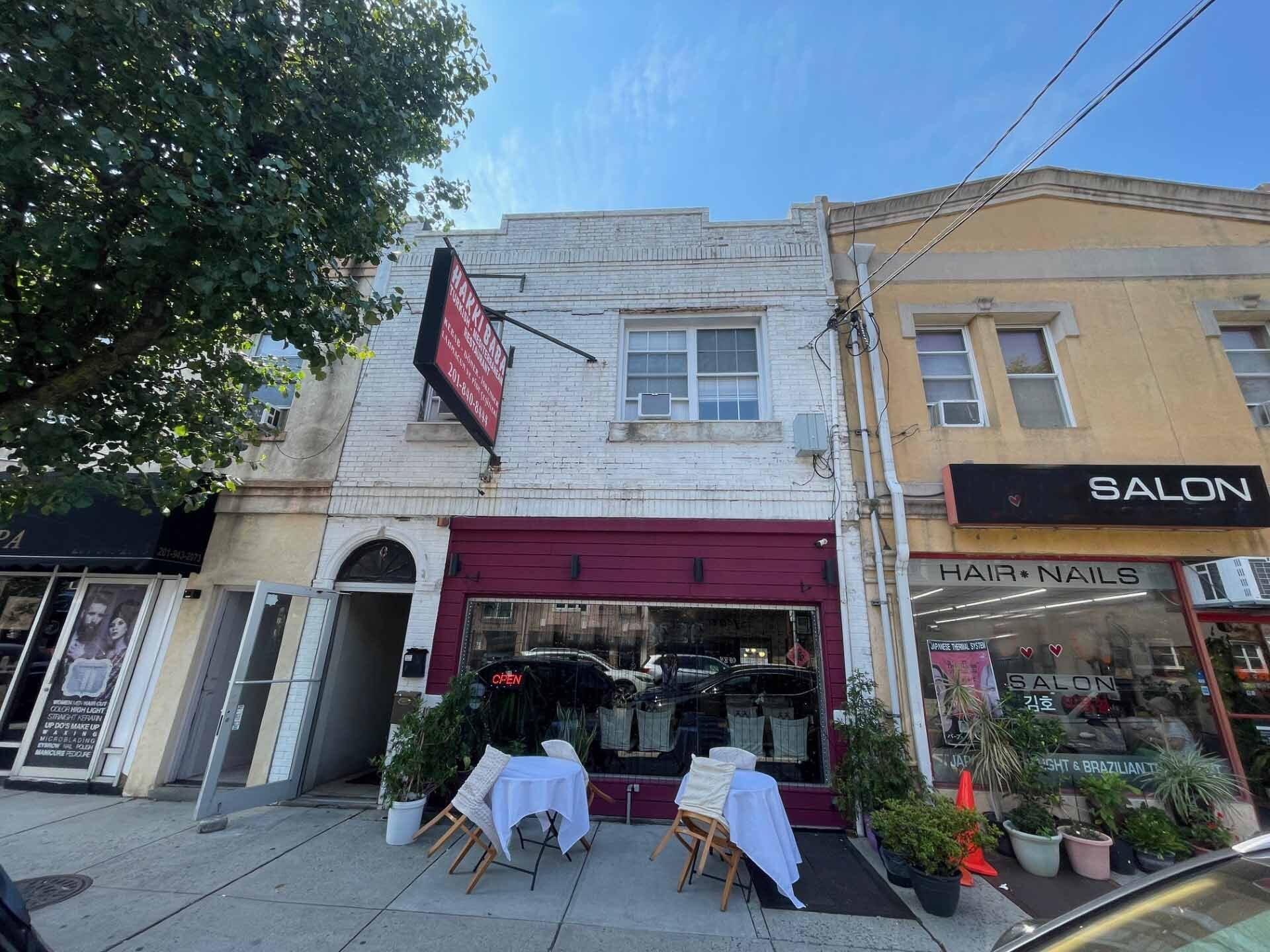 555 Anderson Ave, Cliffside Park, NJ for Sale