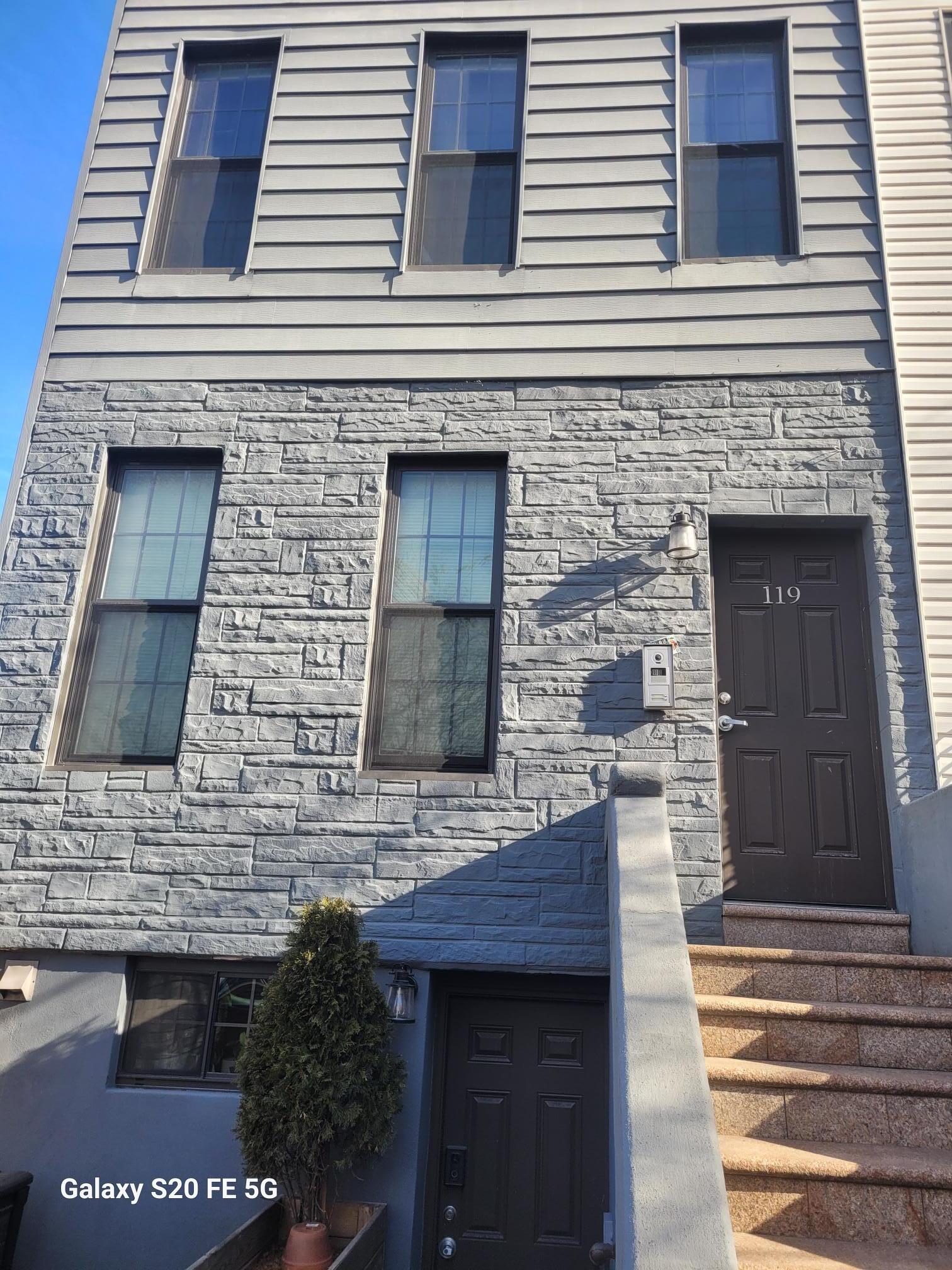 119 33rd St, Brooklyn, NY for Sale