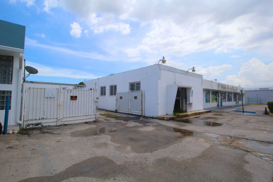 34 E 9th St, Hialeah, FL for Rent