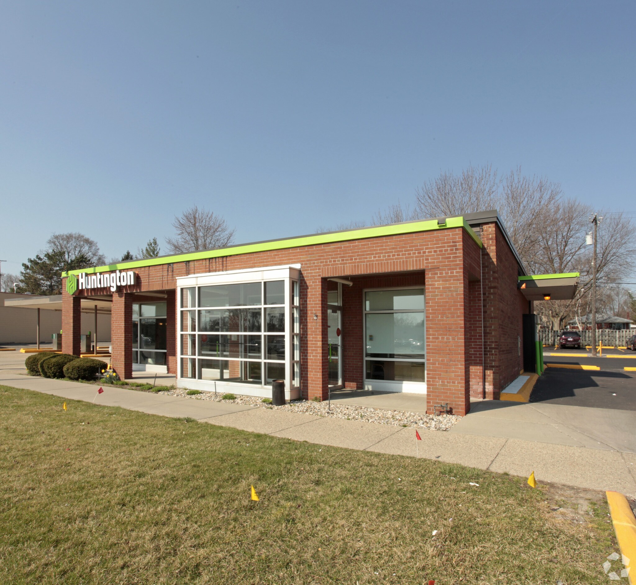 1310 S Gratiot Ave, Mount Clemens, MI for Sale