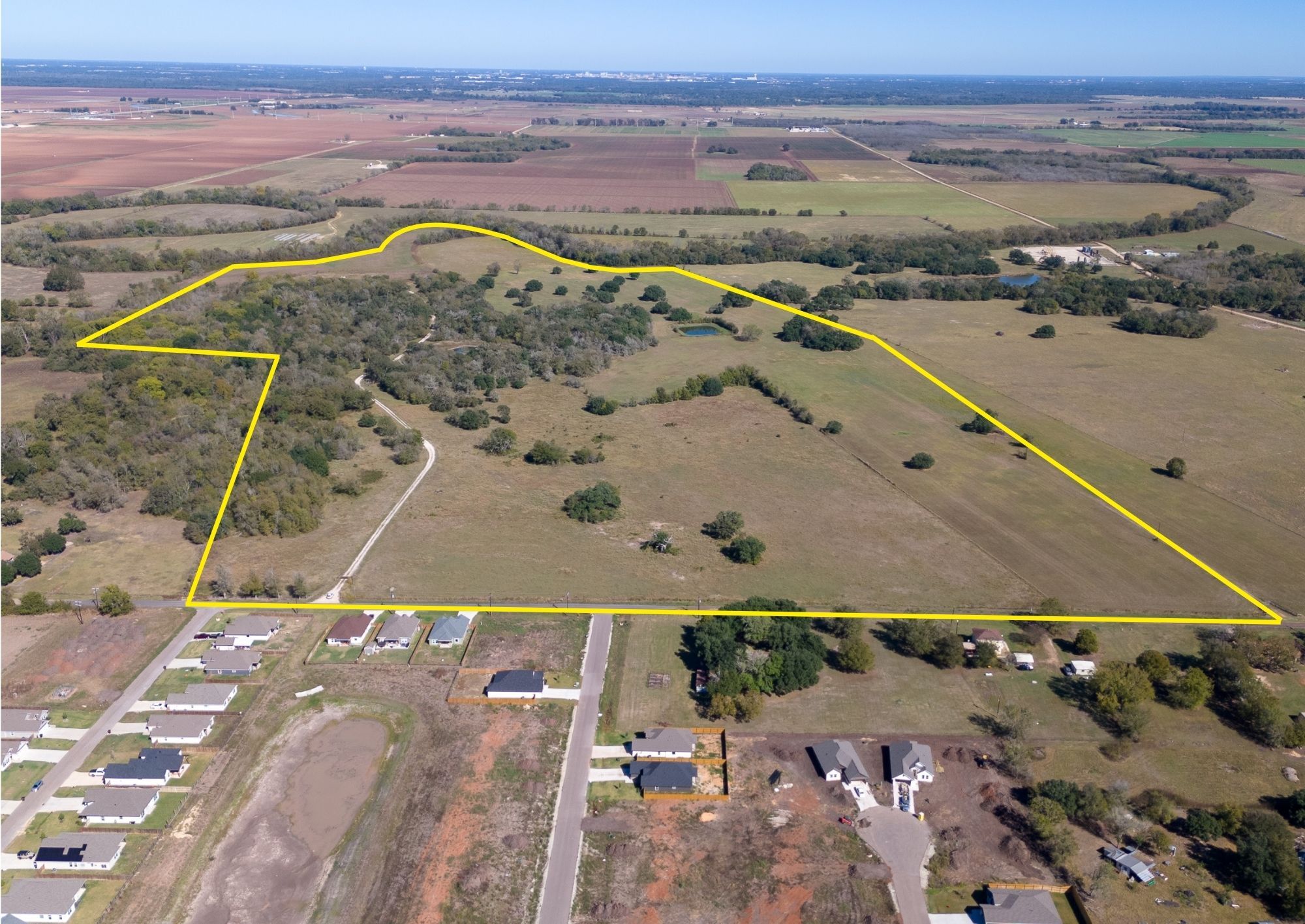 1015 Co 268 rd, Snook, TX for Sale