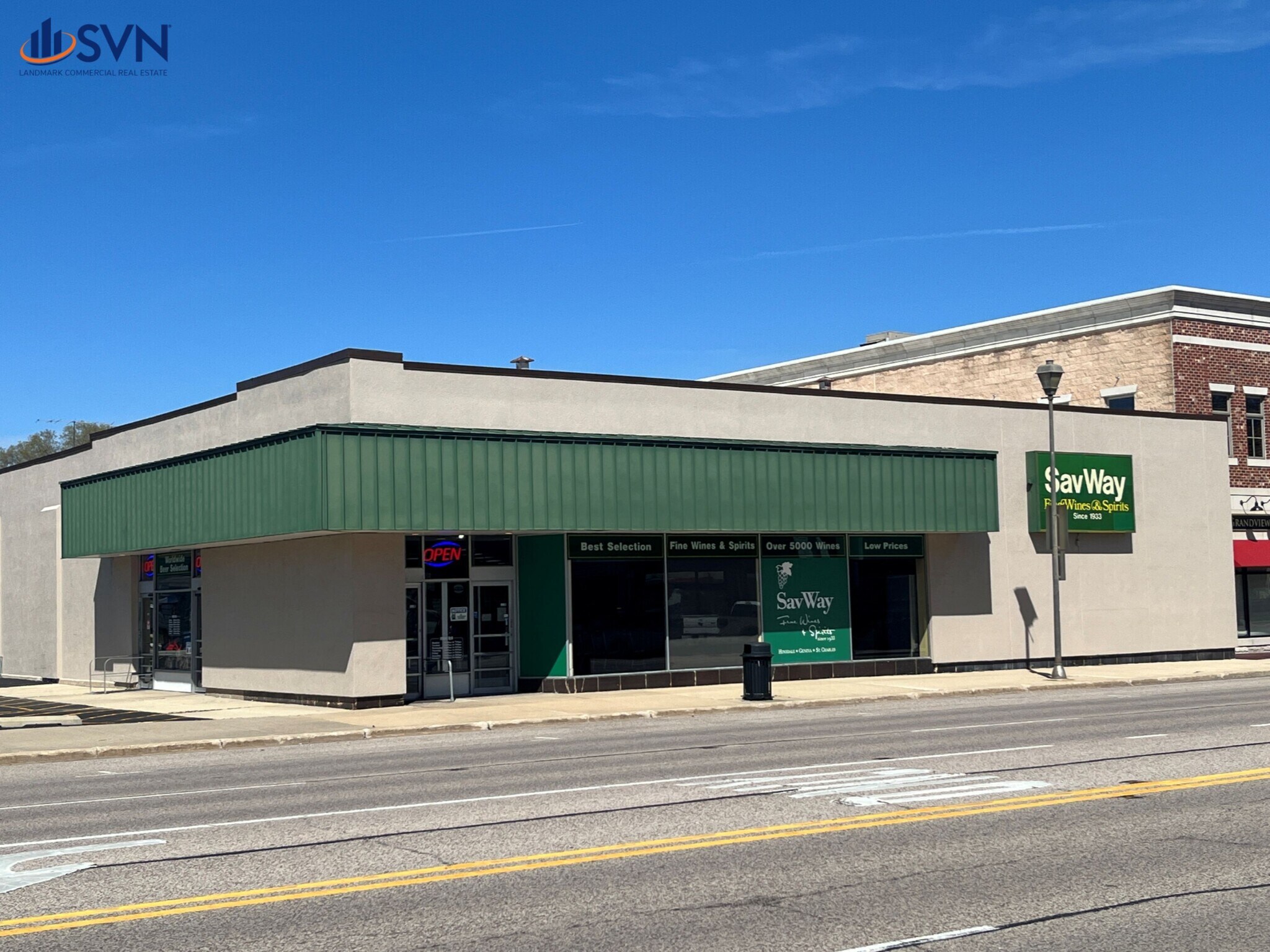 515 W State St, Geneva, IL for Sale