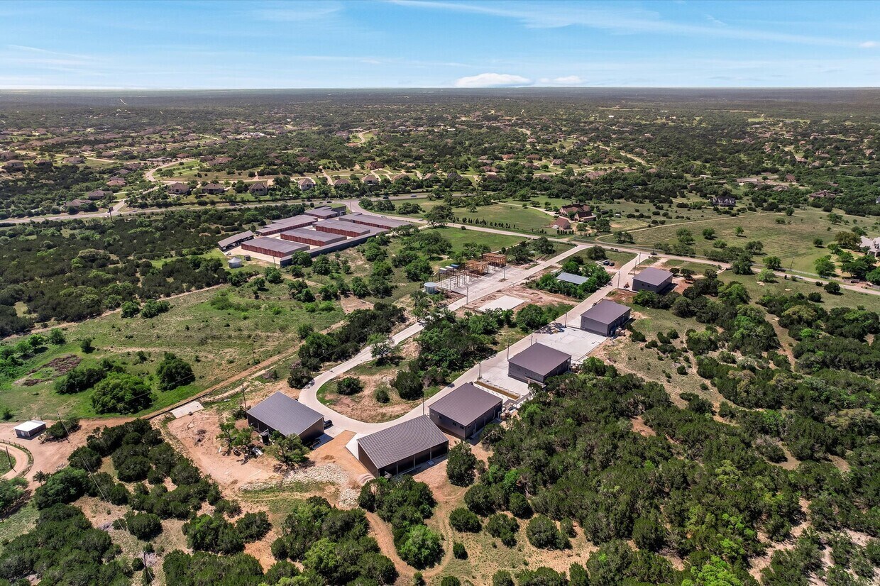 10100 Darden Hill Rd, Austin, TX for Rent