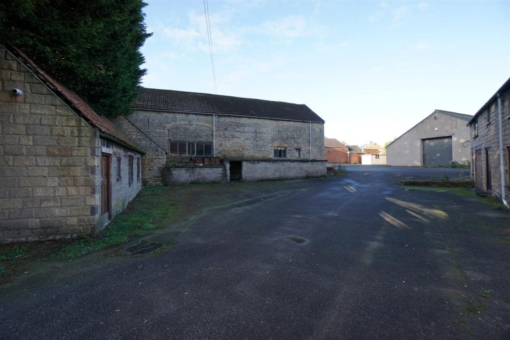 16 King St, Worksop, NTT for Sale